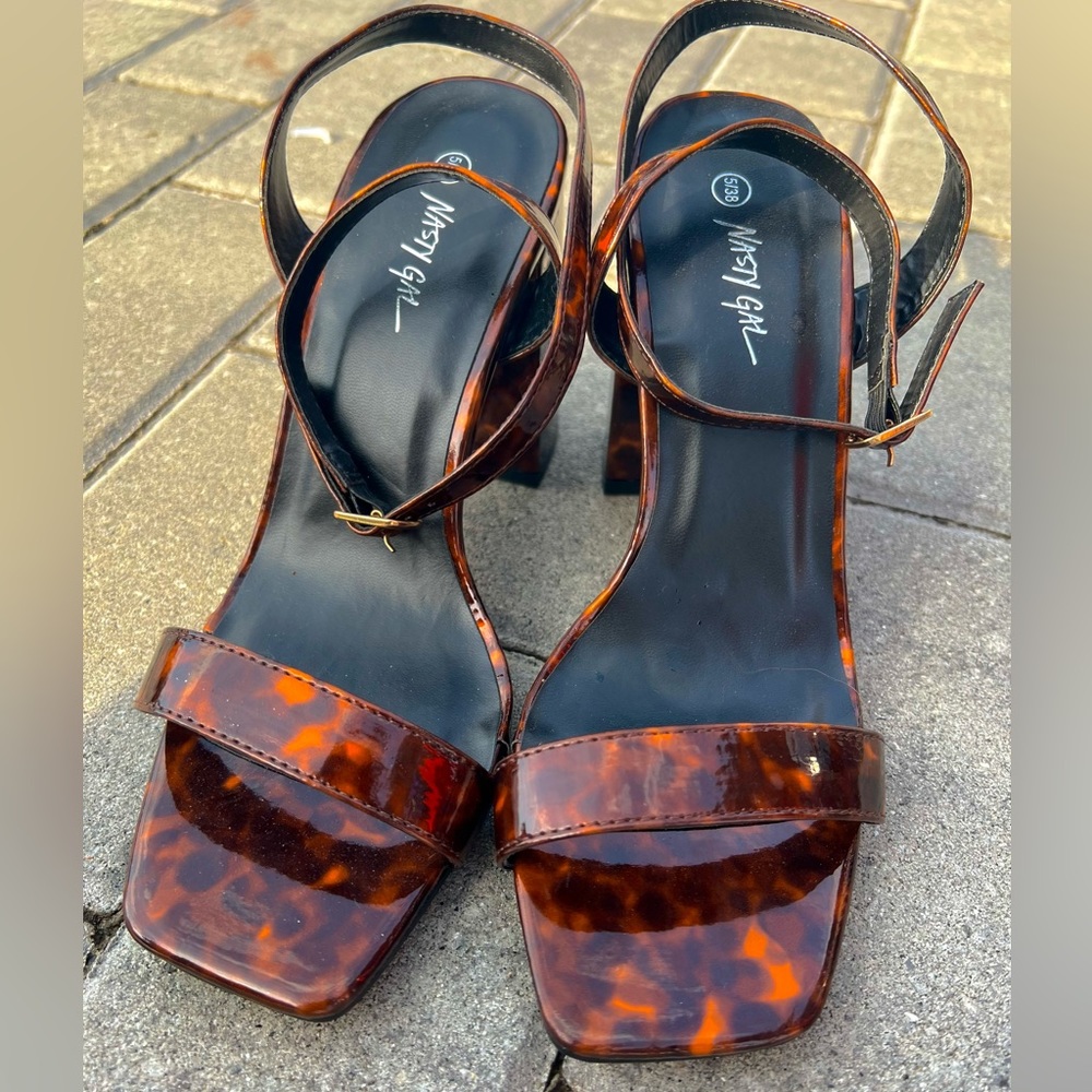 Nasty Gal Sandals